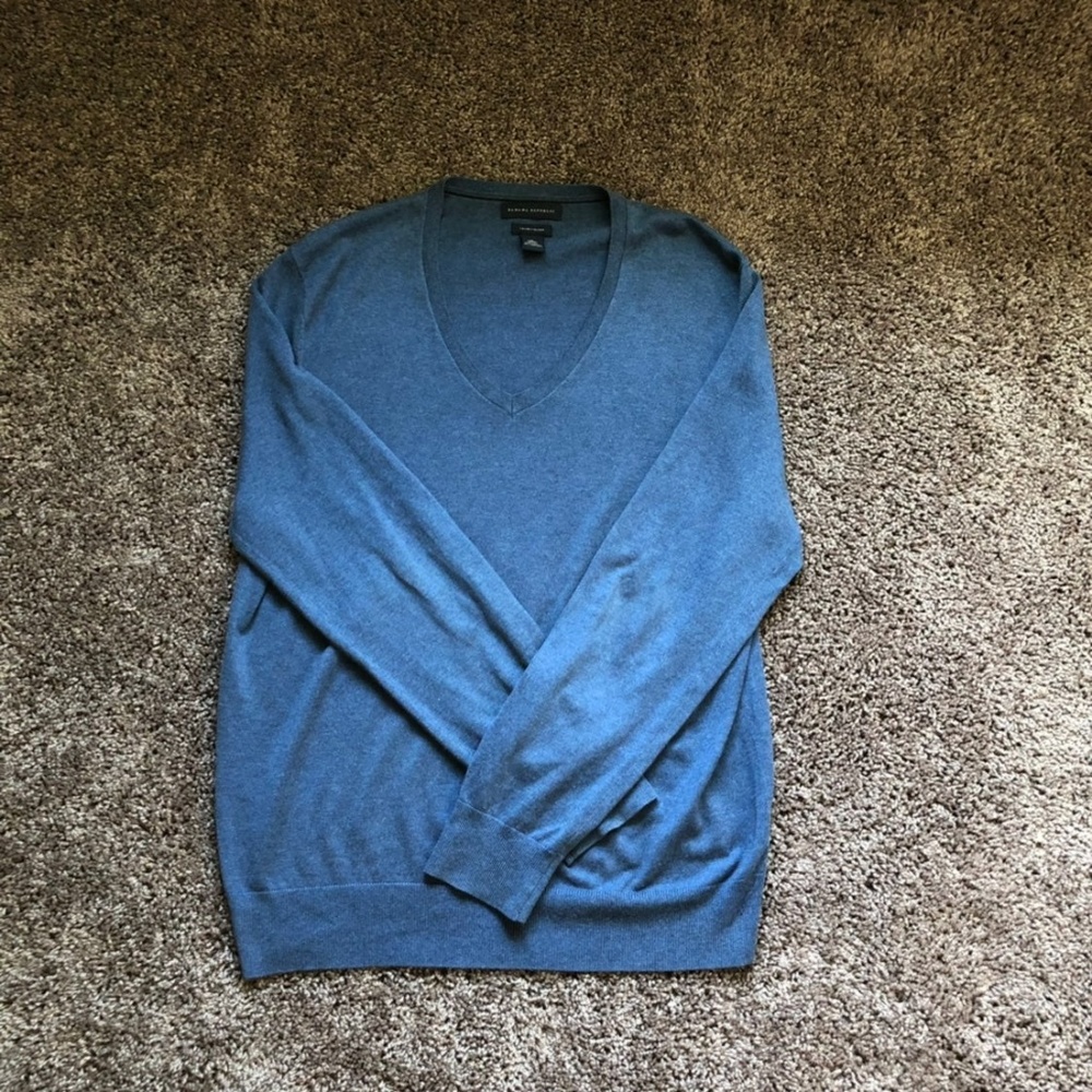 Banana Republic V Neck Sweater